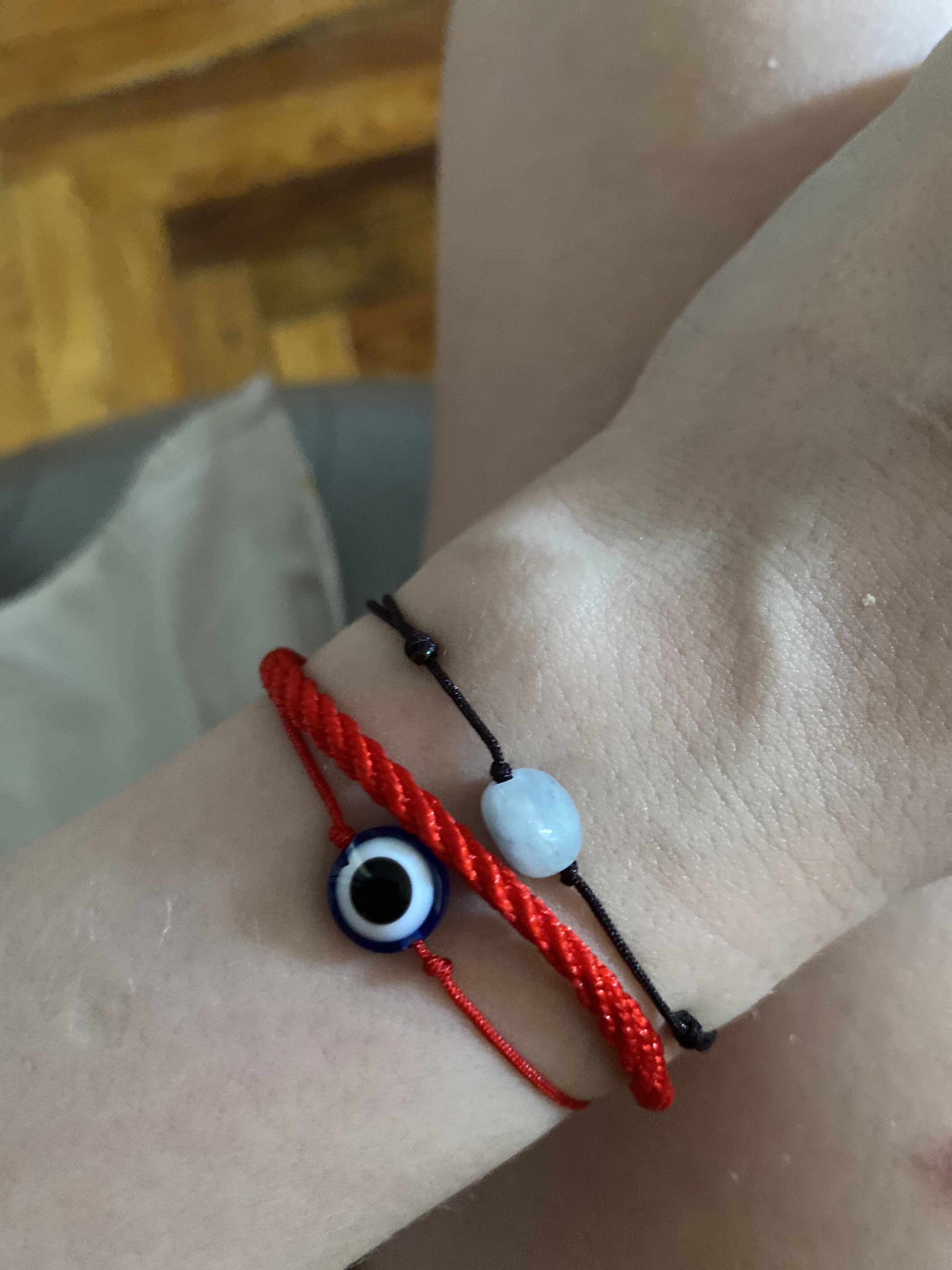 Фотография покупателя товара Браслет желаний «Аквамарин» на красной нити, длина регулируется, 11 см - Фото 1