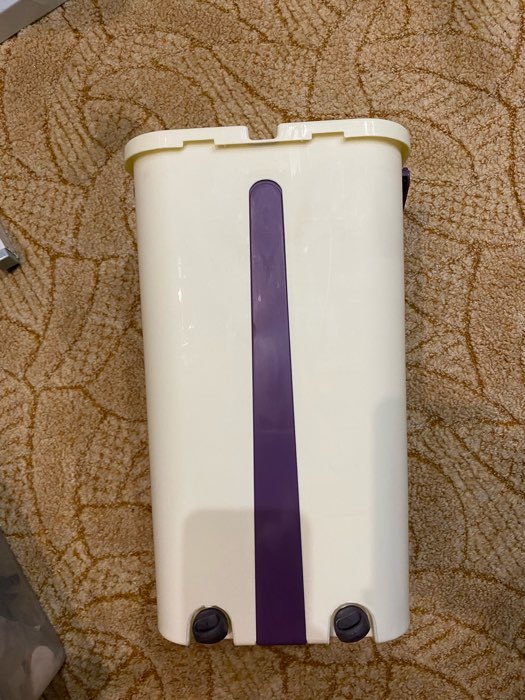 Фотография покупателя товара Швабра с отжимом и ведро: ведро с отсеками для полоскания и отжима 10 л, швабра плоская, запасная насадка из микрофибры - Фото 2