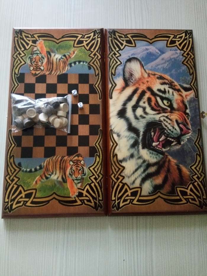Фотография покупателя товара Нарды деревянные с шашками "Тигр", настольная игра, 40 х 40 см - Фото 1