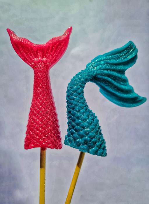 Фотография покупателя товара Молд для шоколада Доляна «Хвост русалки», силикон, 9.5×5.5×2 см, белый - Фото 1