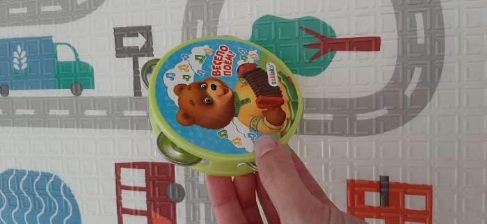 Фотография покупателя товара Музыкальная игрушка бубен «Весело поём!» - Фото 2