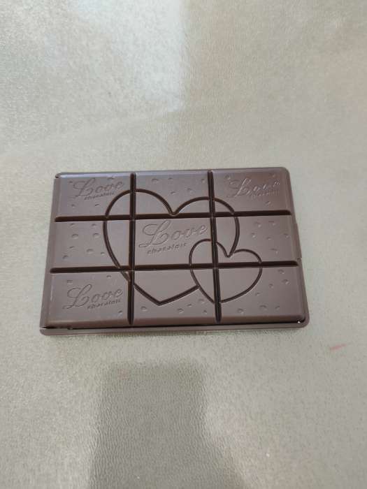 Фотография покупателя товара Зеркало складное «Шоколадное чудо», 7.5×8.5 см, МИКС - Фото 3