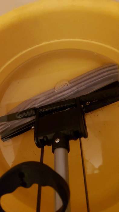 Фотография покупателя товара Швабра для мытья пола Доляна, PVA с роликовым отжимом, 120 см, телескопическая ручка 70-105 см, насадка 27×6 см, цвет микс