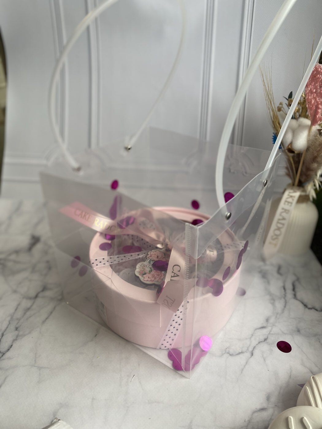 Фотография покупателя товара Пакет подарочный с квадратным дном, прозрачный, 31×30×31 см - Фото 12