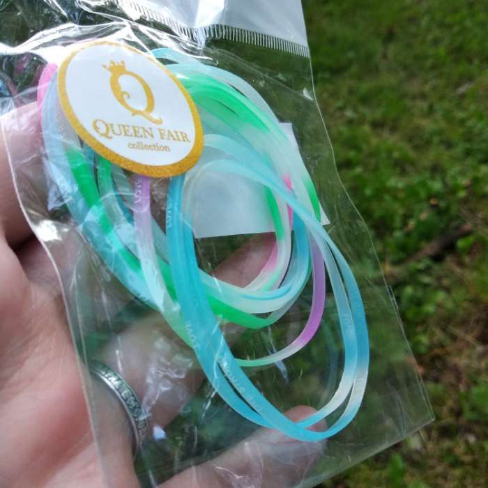 Фотография покупателя товара Силиконовый браслет «Светящийся» романтика, набор 10 шт., цвет МИКС, 6 см - Фото 4