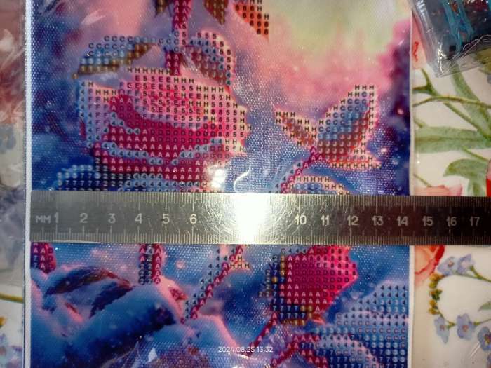 Фотография покупателя товара Алмазная мозаика на новый год с частичным заполнением на холсте «Розы», 15 х 21 см, набор для творчества - Фото 7