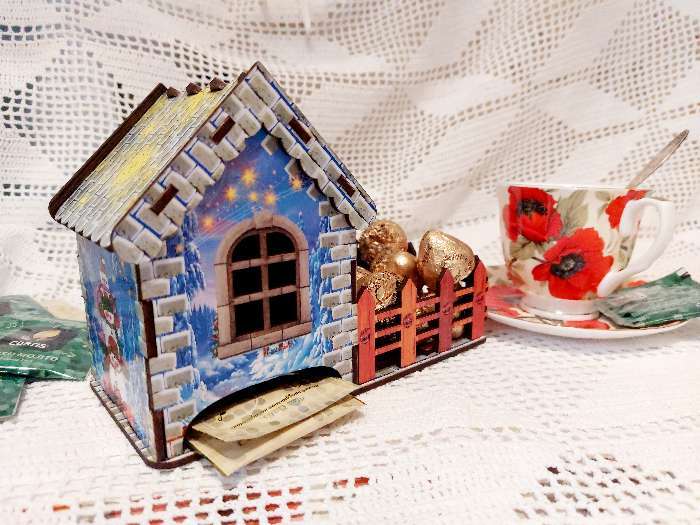 Фотография покупателя товара Чайный домик новогодний "Елочка", цветной, 9×19×12 см - Фото 1
