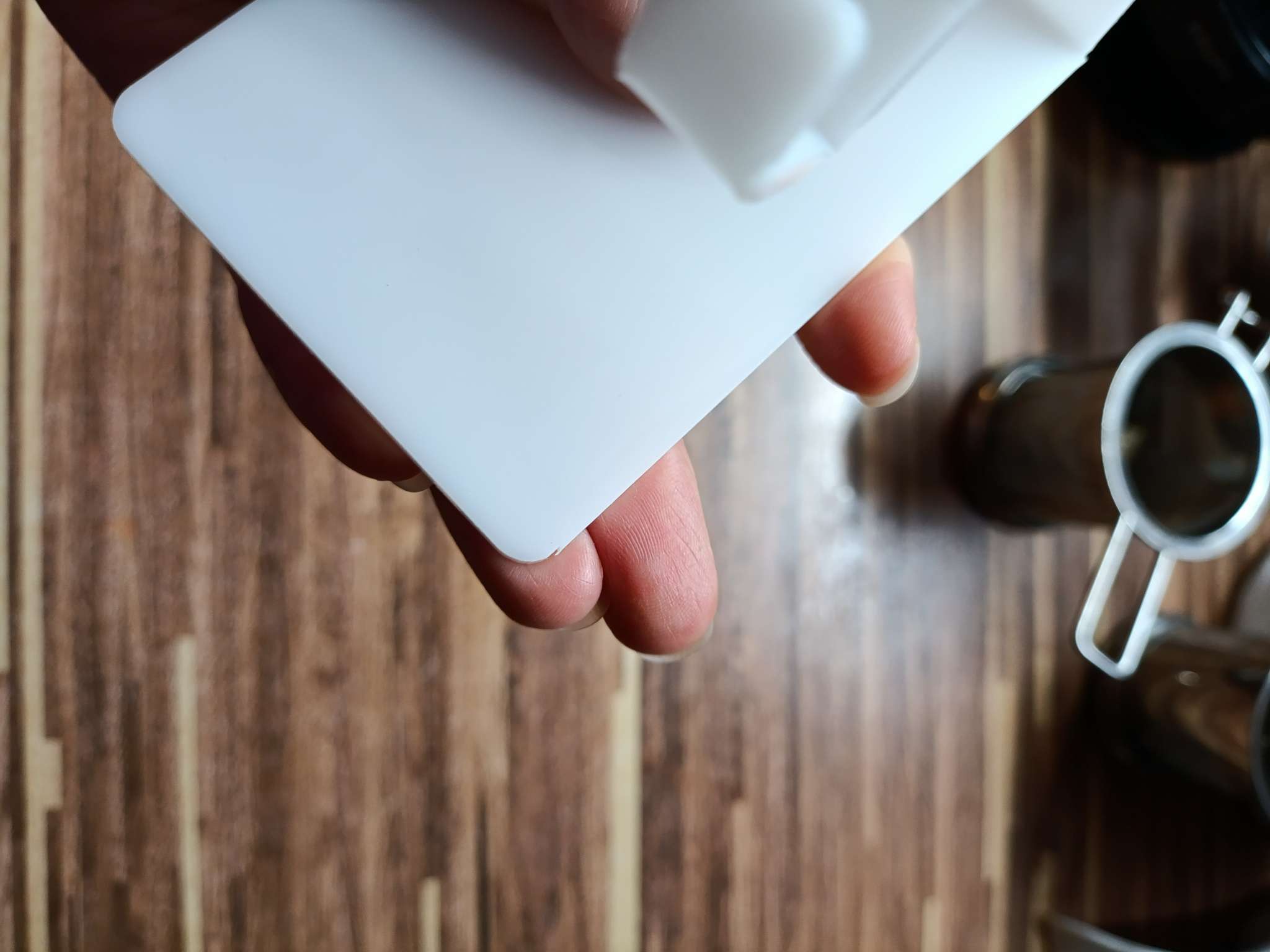 Фотография покупателя товара Подставка под телефон с круглым отверстием 7×10×10.5 см, цвет белый, В ЗАЩИТНОЙ ПЛЁНКЕ - Фото 6