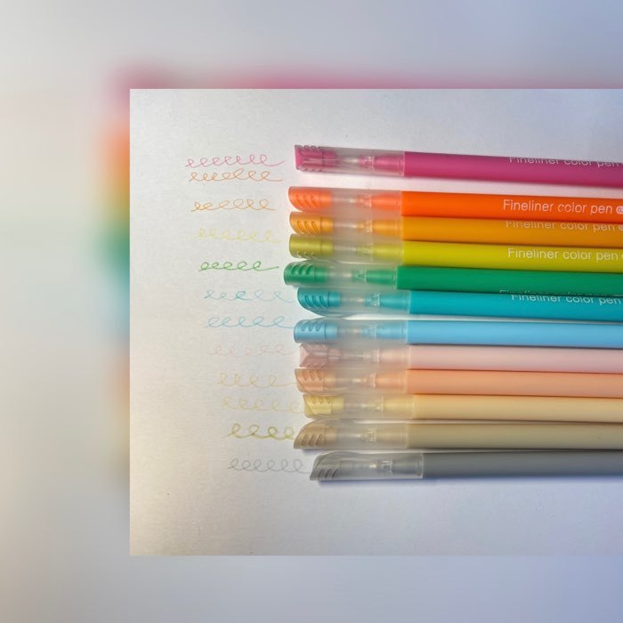 Фотография покупателя товара Набор профессиональных маркеров " Пастельные", 12 цветов, узел 0.4 мм
