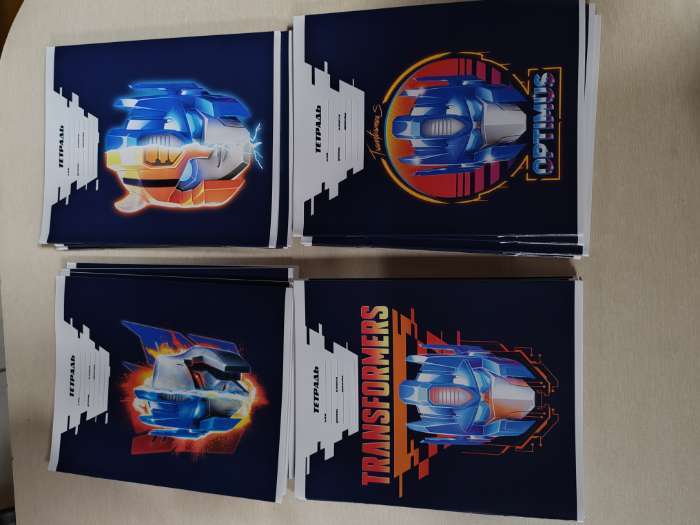 Фотография покупателя товара Тетрадь в линейку 24 листа, 1 сентября, 4 вида МИКС, обложка мелованный картон, Трансформеры - Фото 1