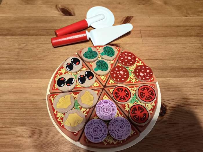 Фотография покупателя товара Игровой набор «Пицца» 21.5×21.5×5.2 см - Фото 1