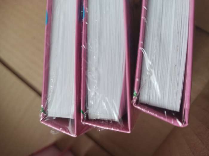 Фотография покупателя товара Бумага для записей в книге «Любимому воспитателю» 150 листов 9×9 см - Фото 4