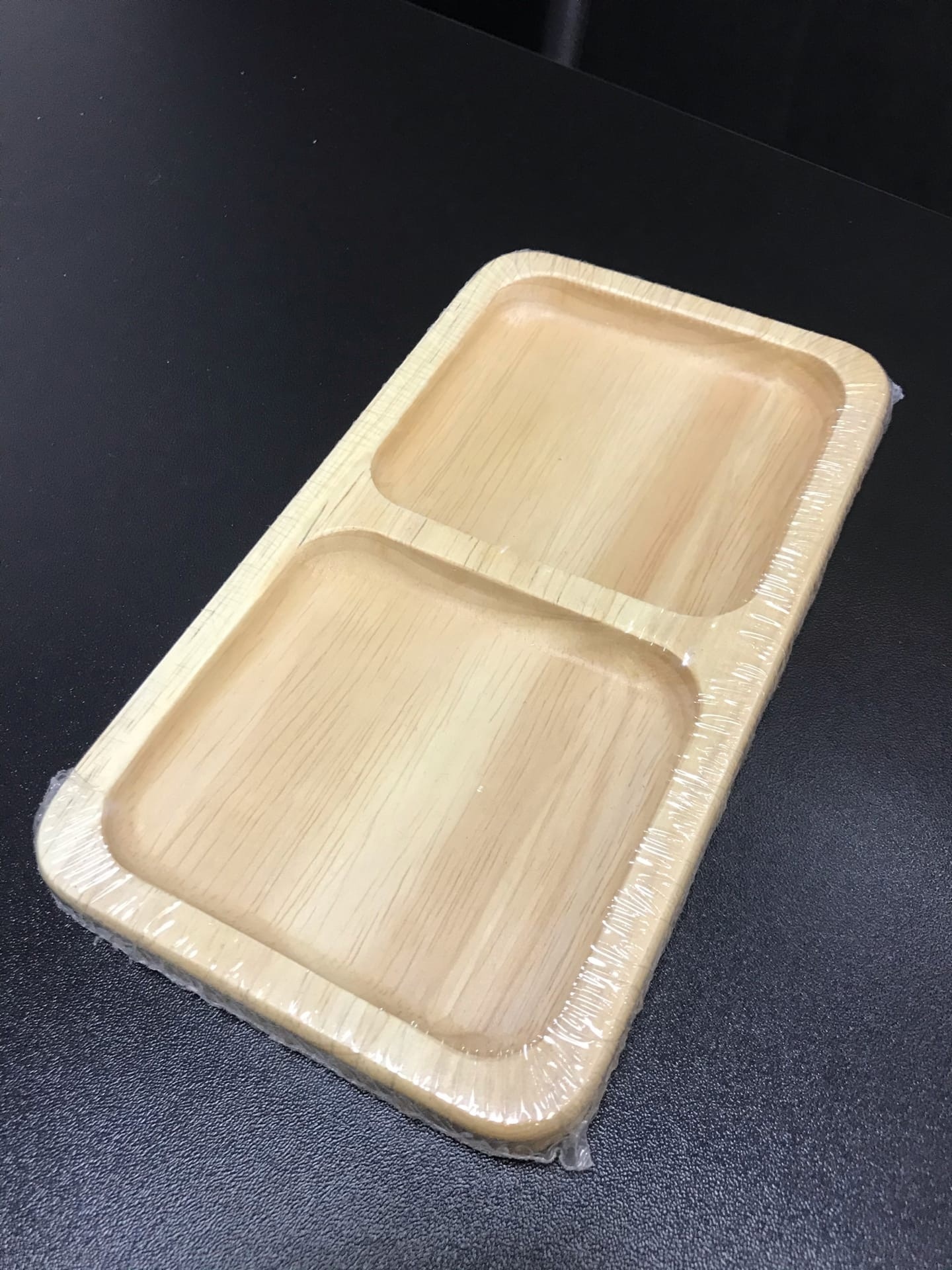 Фотография покупателя товара Менажница Magistro Tropical, 4 секции, 35×10×1.8 см, каучуковое дерево - Фото 3