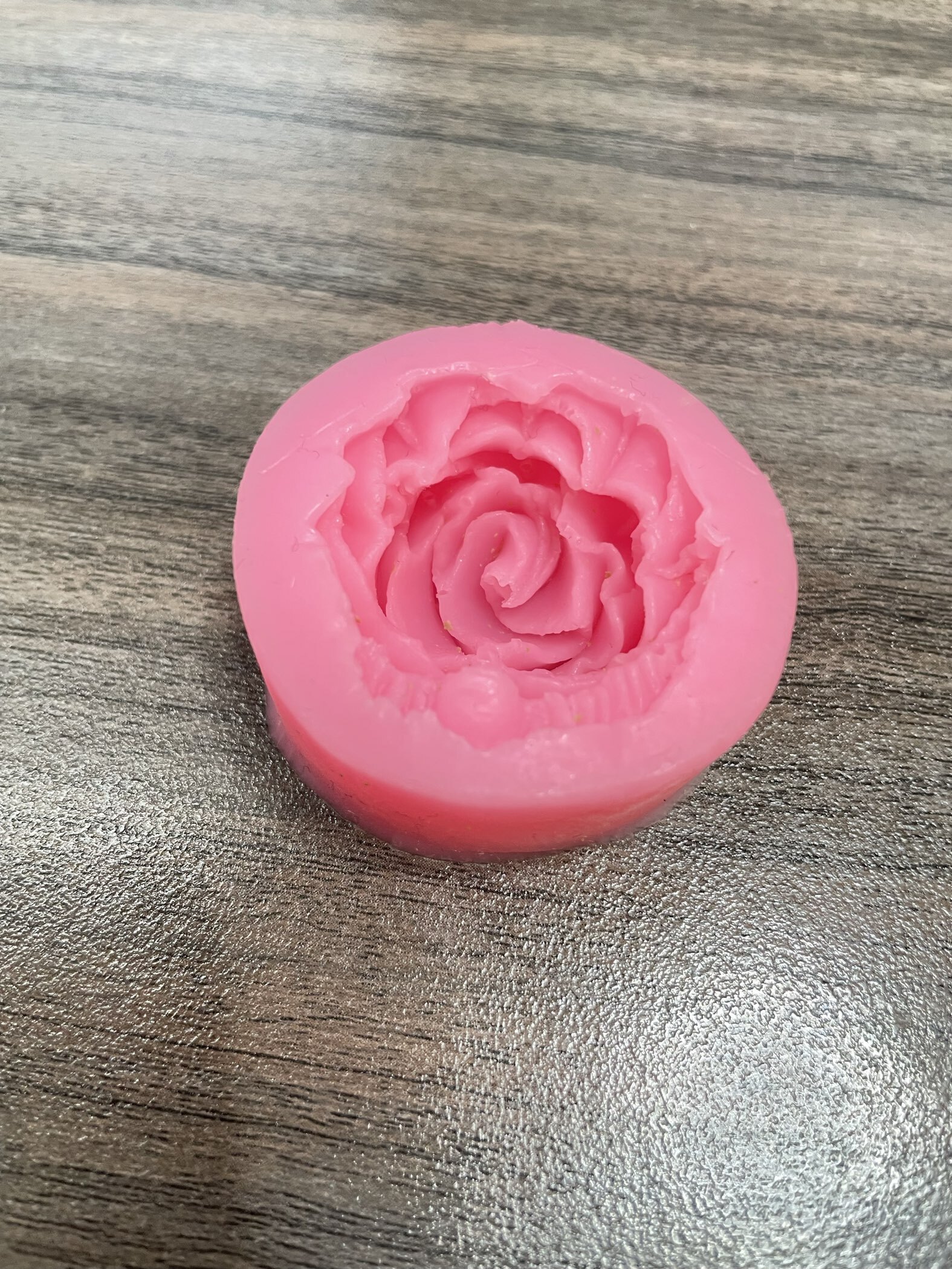 Фотография покупателя товара Молд для заливки «Роза», силикон, 4.5×2 см, МИКС - Фото 18