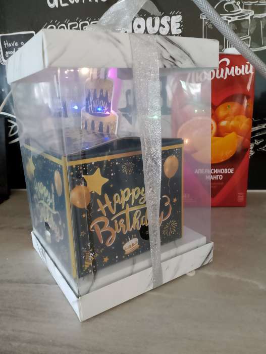 Фотография покупателя товара Коробка подарочная для цветов с вазой и PVC окнами складная, упаковка, «Мрамор», 16×23×16 см - Фото 2