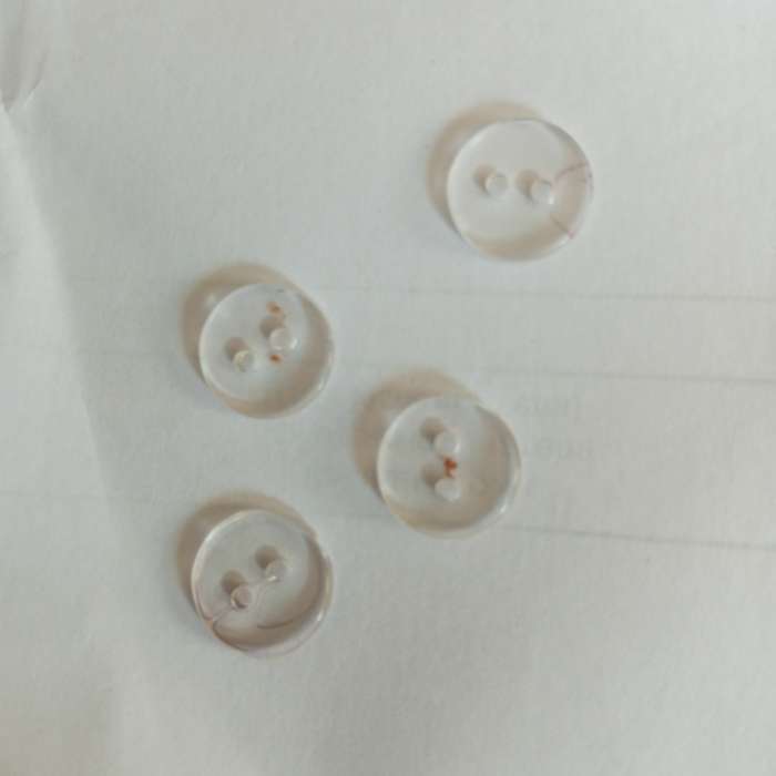 Фотография покупателя товара Пуговица прозрачная, 11,5 мм, на 2 прокола, набор 1000 шт. - Фото 7