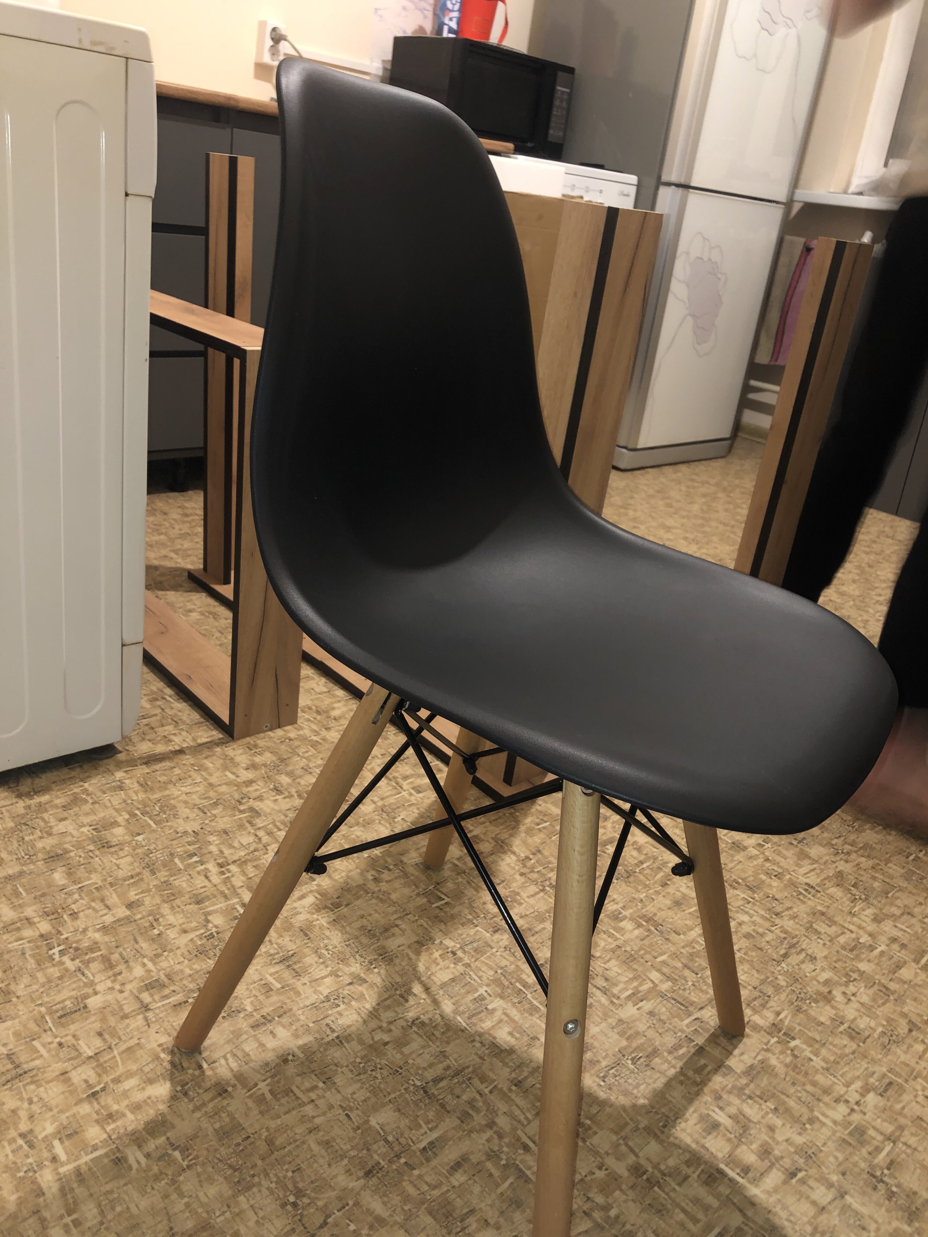 Фотография покупателя товара Стул Eames HYH – A304, с деревянными ножками, с спинкой, цвет белый - Фото 11
