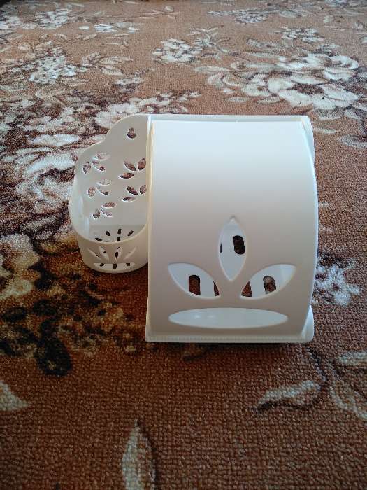 Фотография покупателя товара Держатель для туалетной бумаги и освежителя воздуха, цвет МИКС - Фото 3