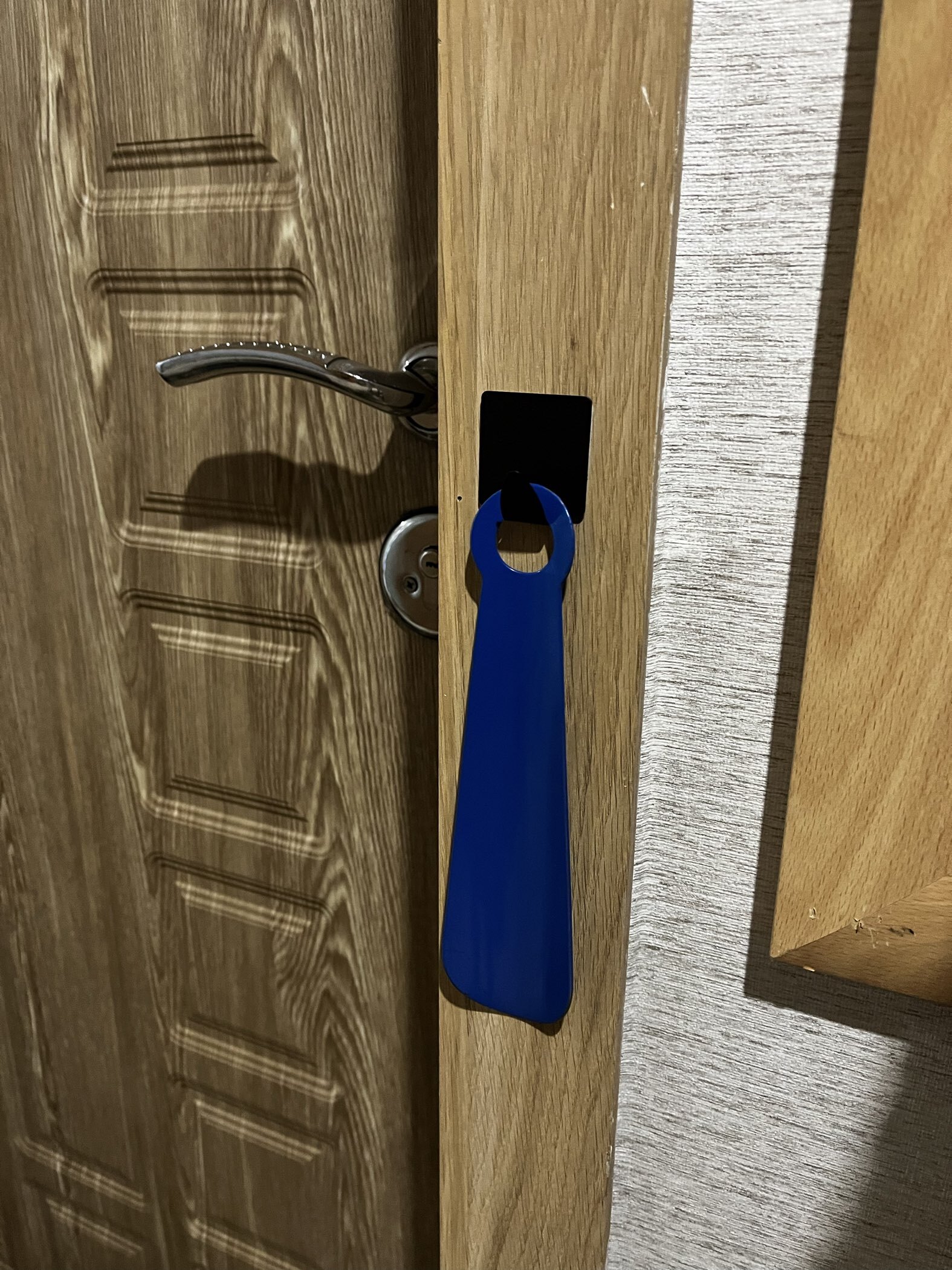 Фотография покупателя товара Крючки самоклеящиеся SAVANNA Black Loft, 6 шт., металл, 3.5×3.8×1.8 см, чёрные - Фото 4