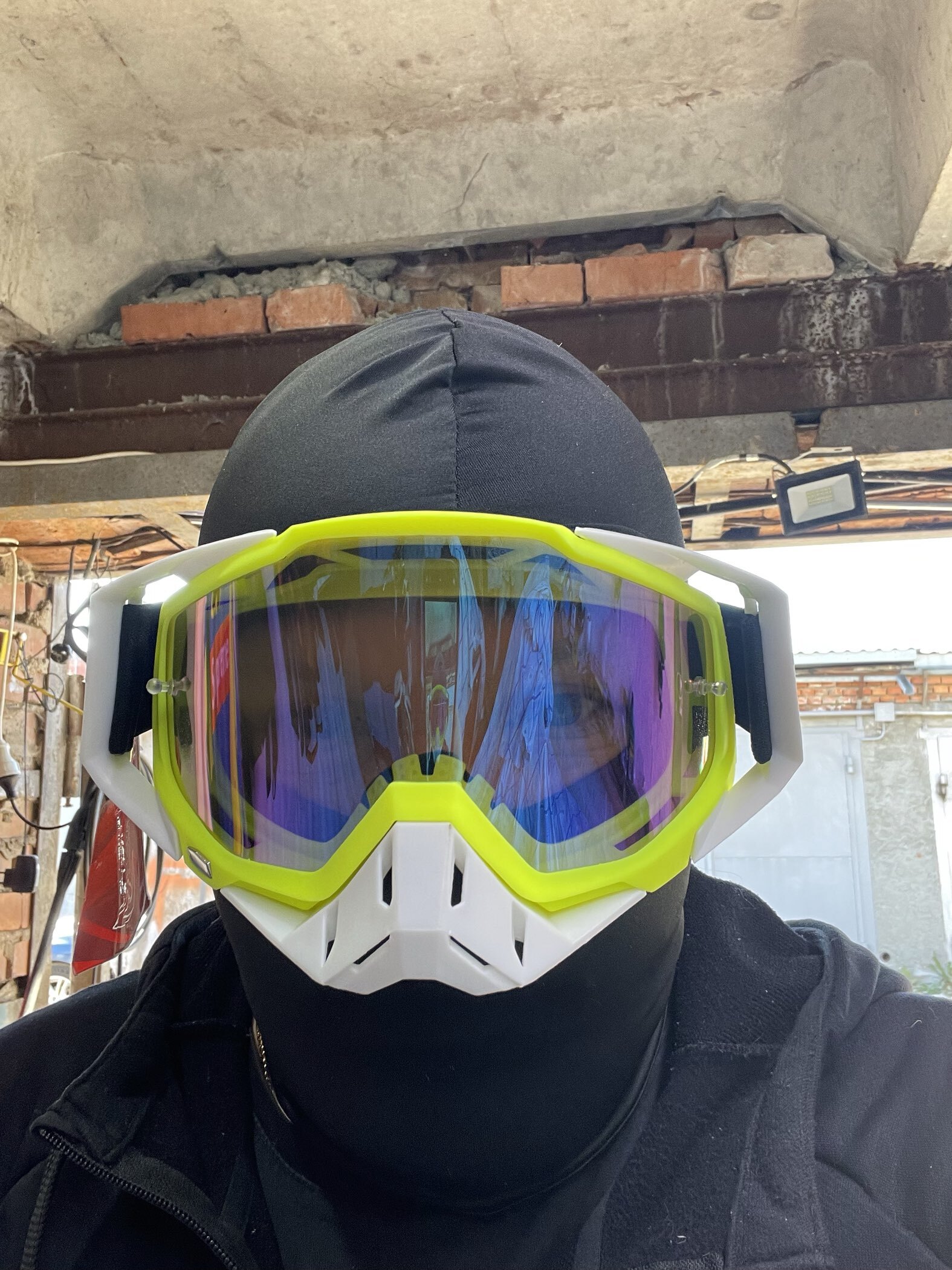 Фотография покупателя товара Очки-маска для езды на мототехнике, стекло синий хамелеон, желтый-белые, ОМ-1 - Фото 1