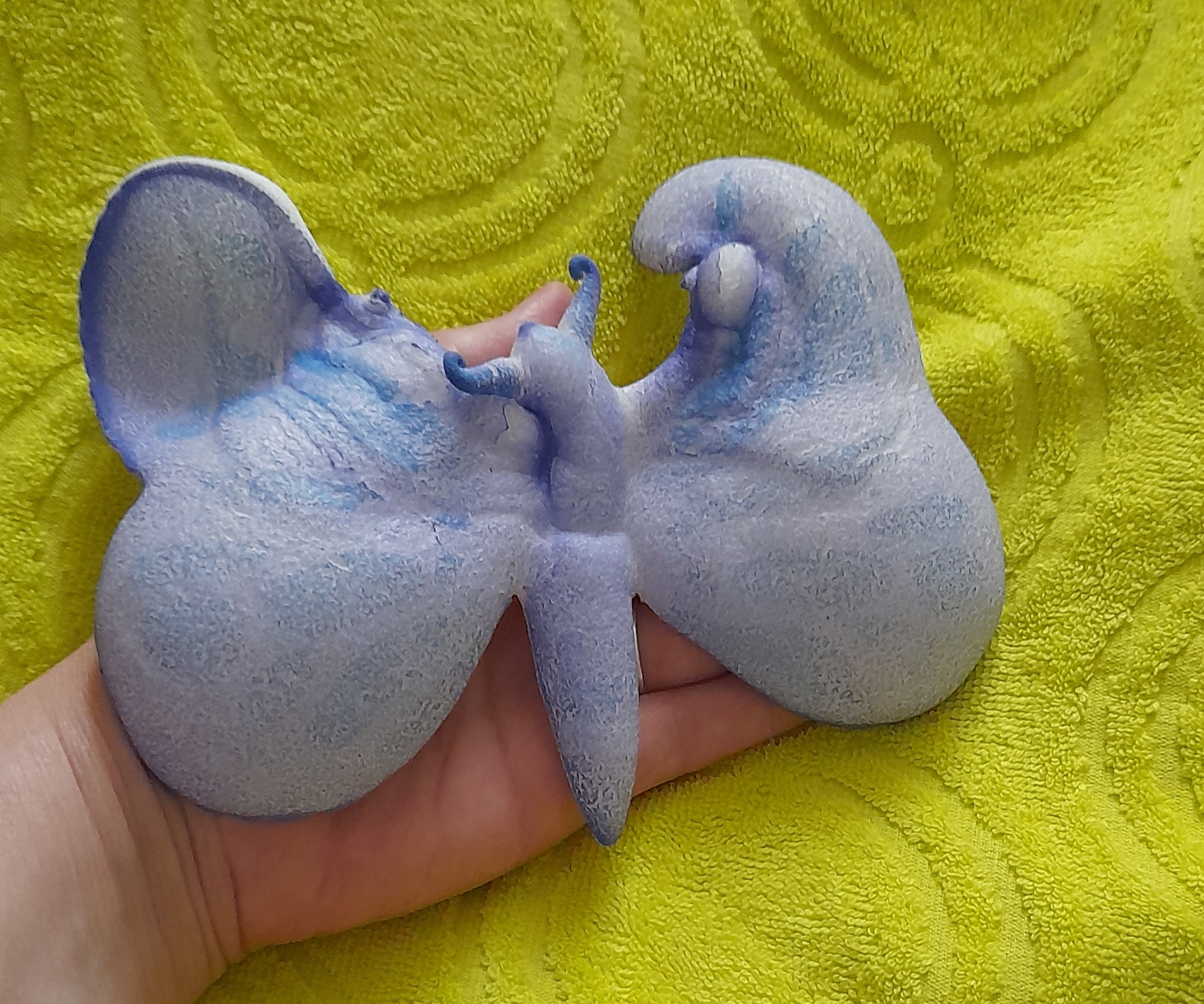 Фотография покупателя товара Растущая игрушка «Бабочка» 11 × 11 × 15 см, МИКС - Фото 2