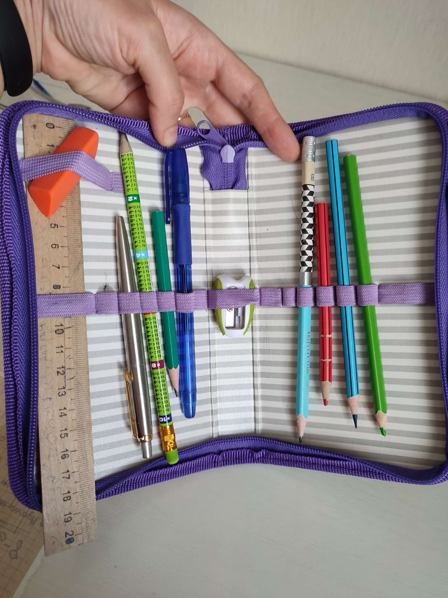 Фотография покупателя товара Пенал каркасный, 1 секция, 11.5×20.5×3 см, «Холодное сердце» - Фото 1