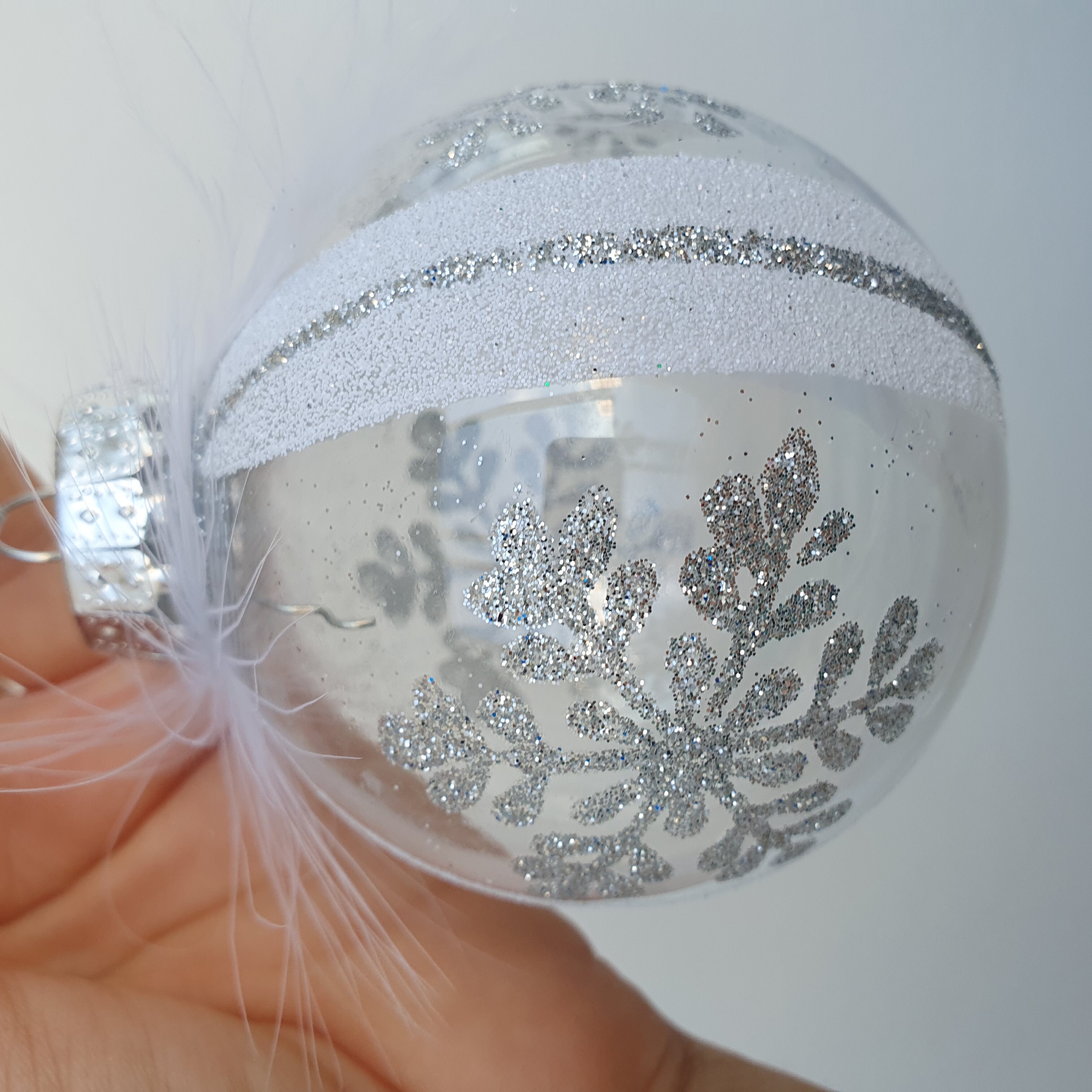 Фотография покупателя товара Ёлочные игрушки «Галатея снежинка», шары новогодние, d=8 см, 3 шт., серебристо-белый - Фото 11