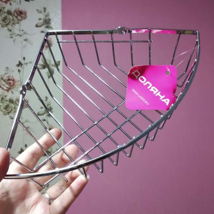 Фотография покупателя товара Полка для ванной Доляна, угловая, на присосках, 19×19×5.5 см, хромированная - Фото 4