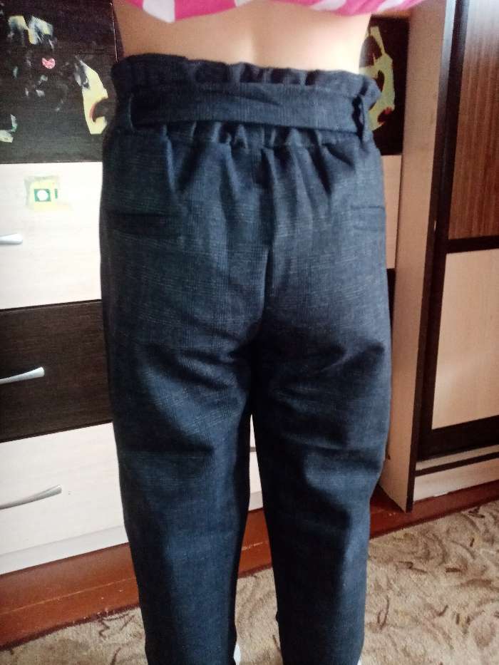 Фотография покупателя товара Школьные брюки для девочки, цвет серый, рост 152 см - Фото 1