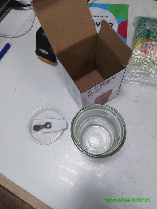 Фотография покупателя товара Стакан «Вида», 350 мл, с крышкой и трубочкой, стекло, МИКС - Фото 3