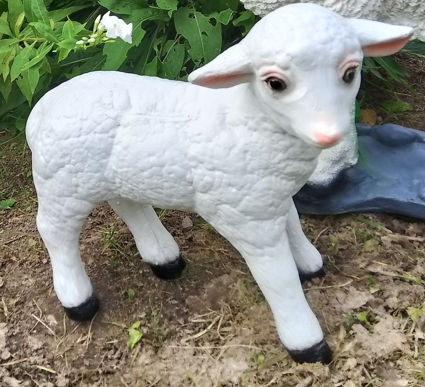 Фотография покупателя товара Садовая фигура "Барашек маленький" 31х16х27см - Фото 1