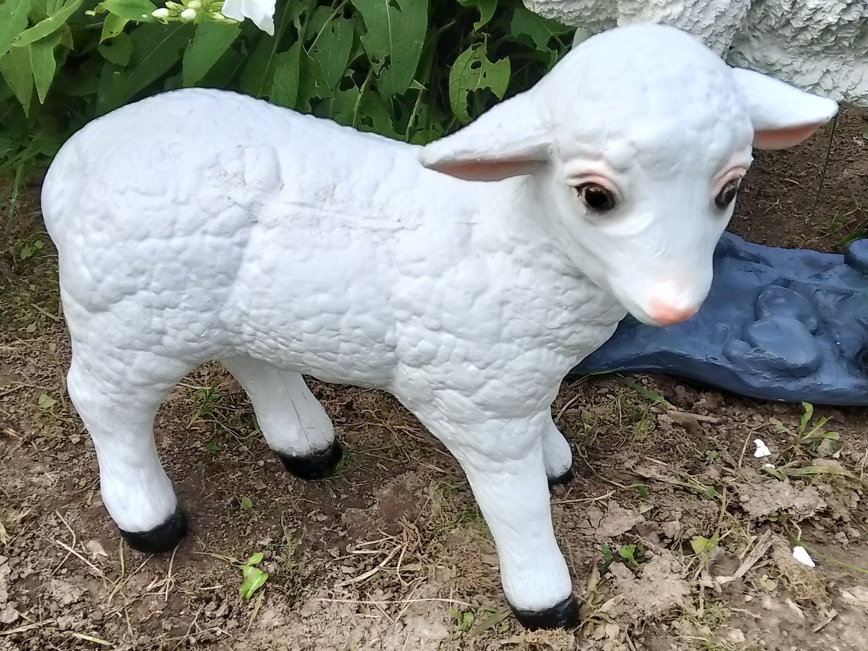 Фотография покупателя товара Садовая фигура "Барашек маленький" 31х16х27см - Фото 2