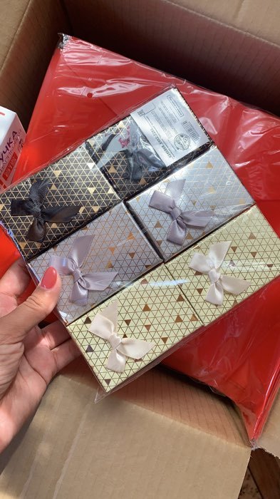Фотография покупателя товара Коробочка подарочная под набор «Треугольники» блестящие, 5×8 (размер полезной части 4,8×7,7 см), цвет МИКС