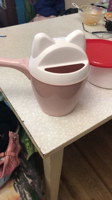 Фотография покупателя товара Ковш для купания и мытья головы, детский банный ковшик, хозяйственный «Котофей», 1 литр, цвет розовый - Фото 11