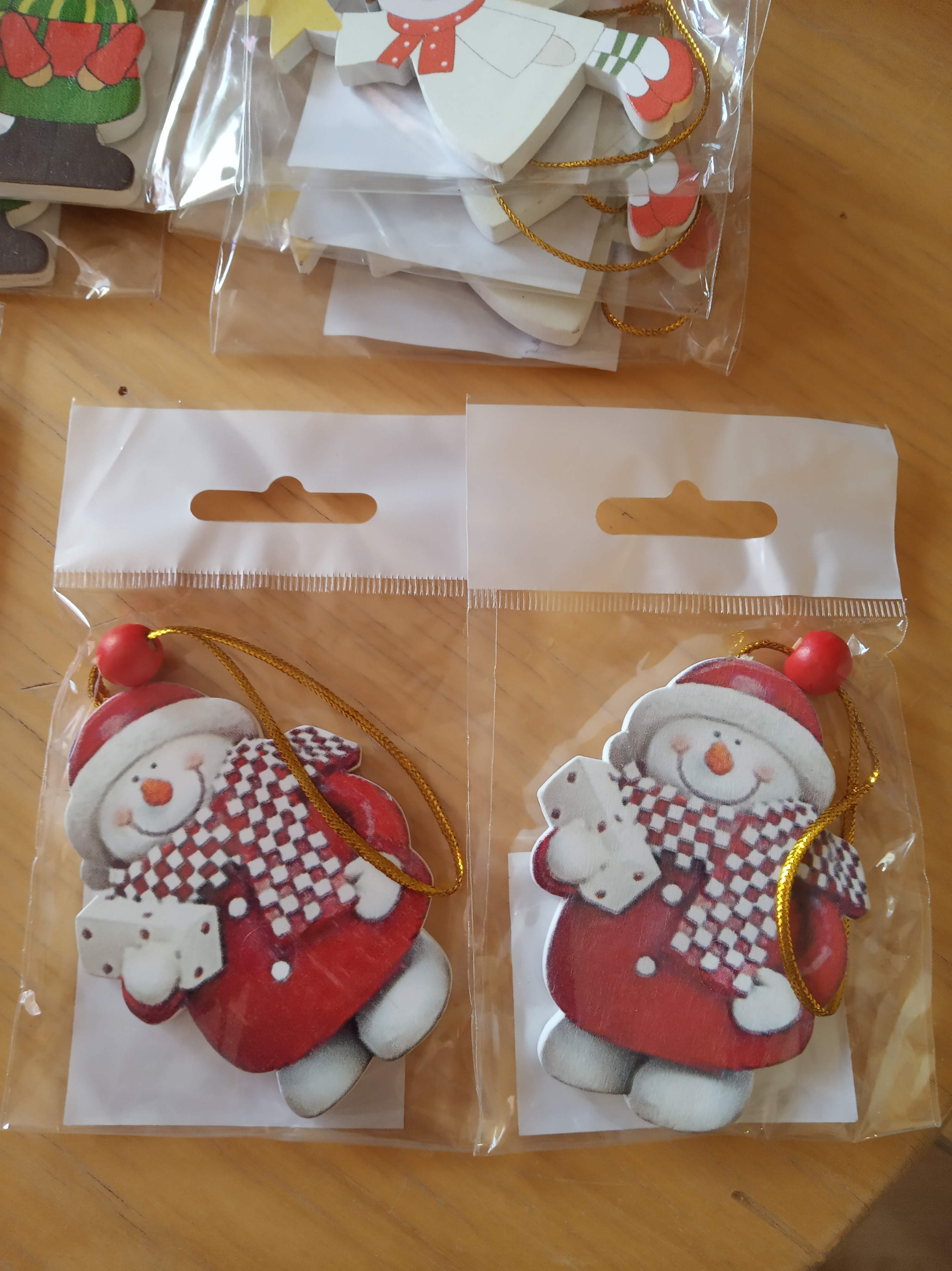 Фотография покупателя товара Подвеска новогодняя деревянная «Снеговик» и «Дед Мороз», МИКС - Фото 2