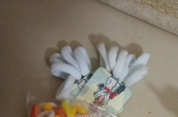 Фотография покупателя товара Резинки для волос QF «Кокетка», набор 6 шт., шарм, 4 см, белые - Фото 1