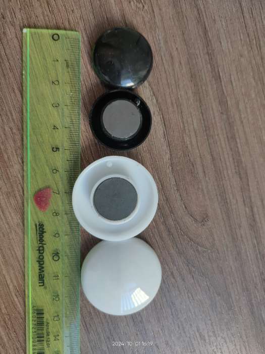 Фотография покупателя товара Набор магниты для доски d=4 см, 4 штук, на блистере, белые - Фото 4