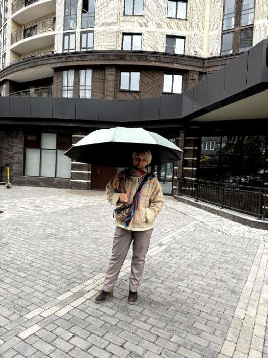 Фотография покупателя товара Зонт механический «Однотон», сатин, 4 сложения, 10 спиц, R=62/70 см, d=124 см, МИКС - Фото 4