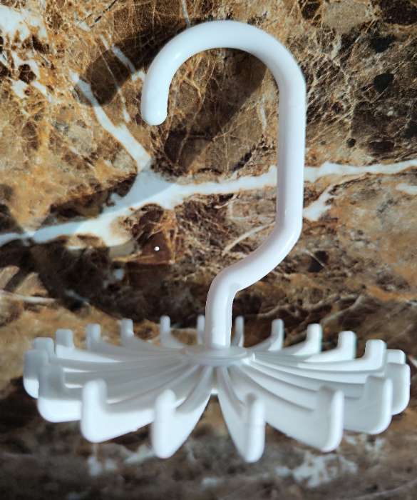 Фотография покупателя товара Вешалка для ремней, 11×11×10 см, 20 крючков, МИКС - Фото 1