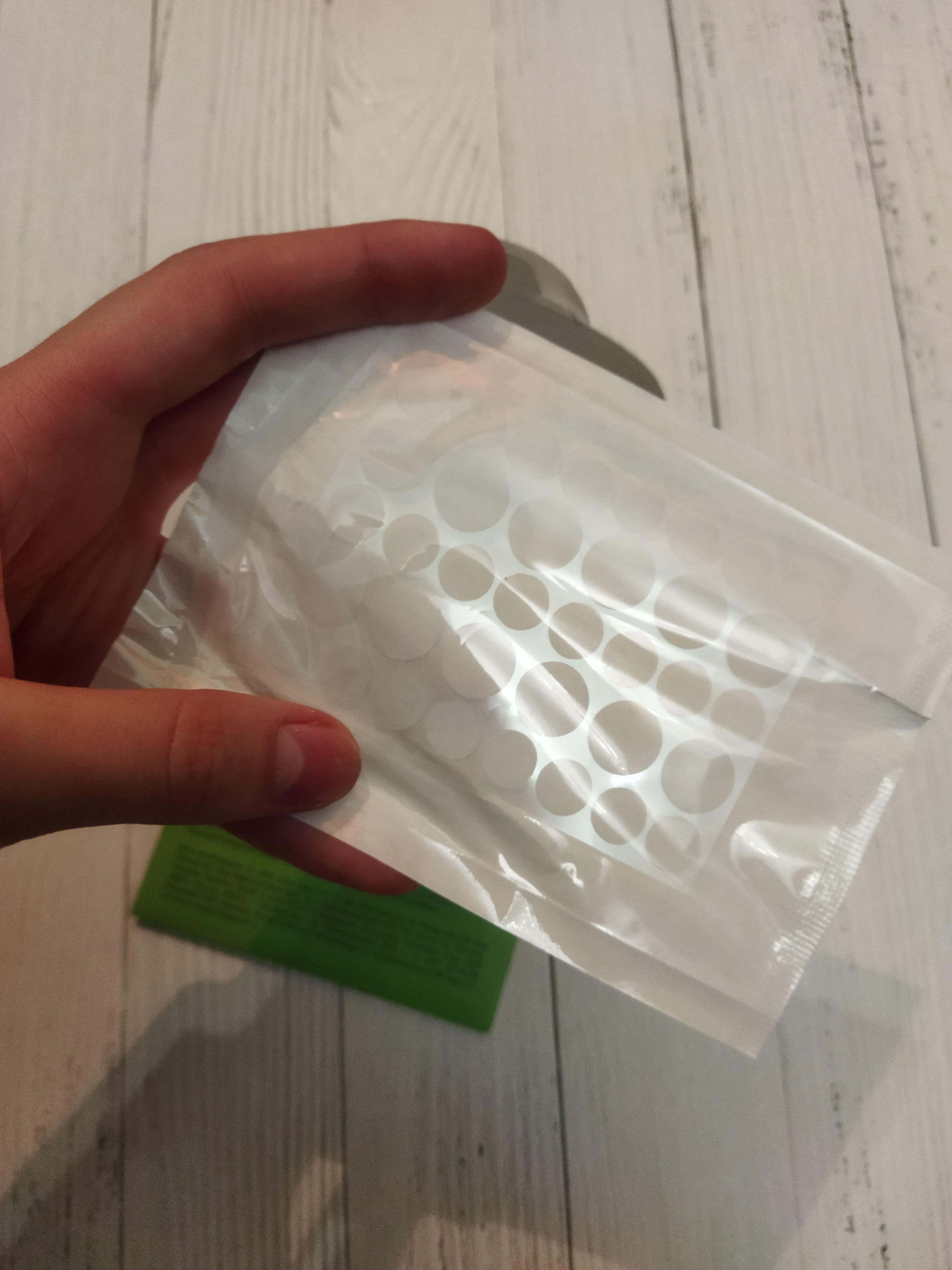 Фотография покупателя товара Патчи от прыщей и воспалений на лице, набор 36 шт. - Фото 3