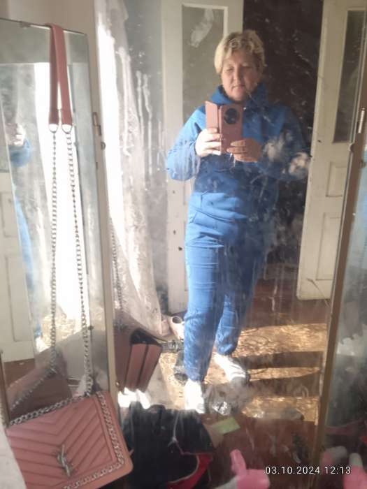 Фотография покупателя товара Костюм женский с начёсом (толстовка, брюки), цвет зелёный, размер 56 - Фото 1