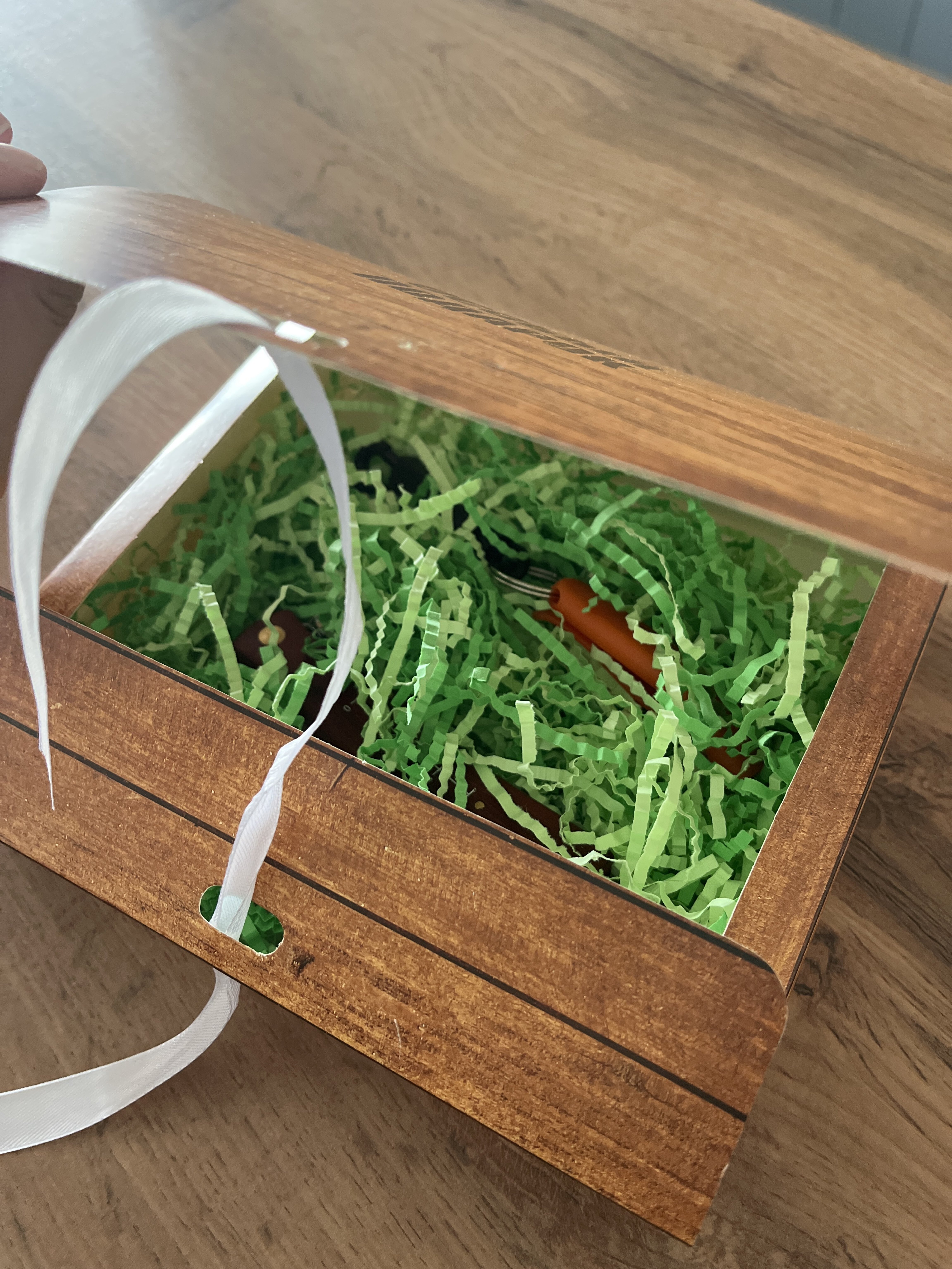 Фотография покупателя товара Коробка подарочная складная, упаковка, «С 23 февраля», 20×18×5 см - Фото 3