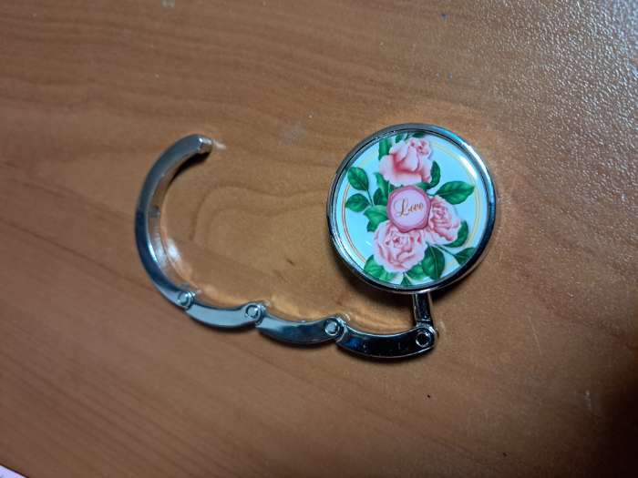 Фотография покупателя товара Крючок для сумки и зонта «Роза», раскладной, 10 кг, d=4.5 см - Фото 1