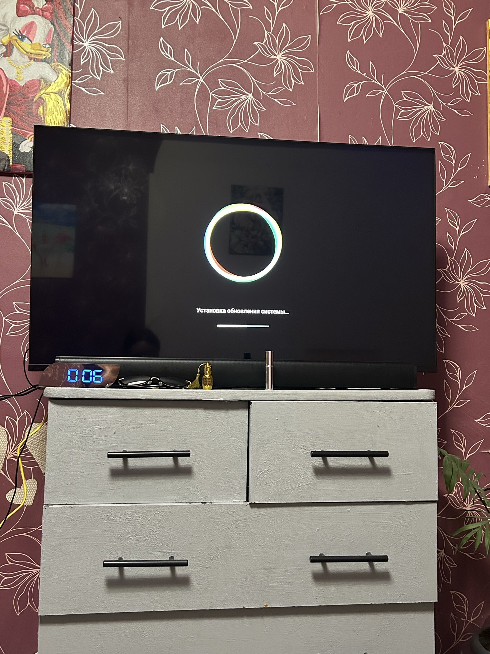 Фотография покупателя товара Телевизор Starwind SW-LED55UG403, 55", 3840×2160, DVB-T/T2/C/S2, HDMI×3, USB×2, Smart TV - Фото 3