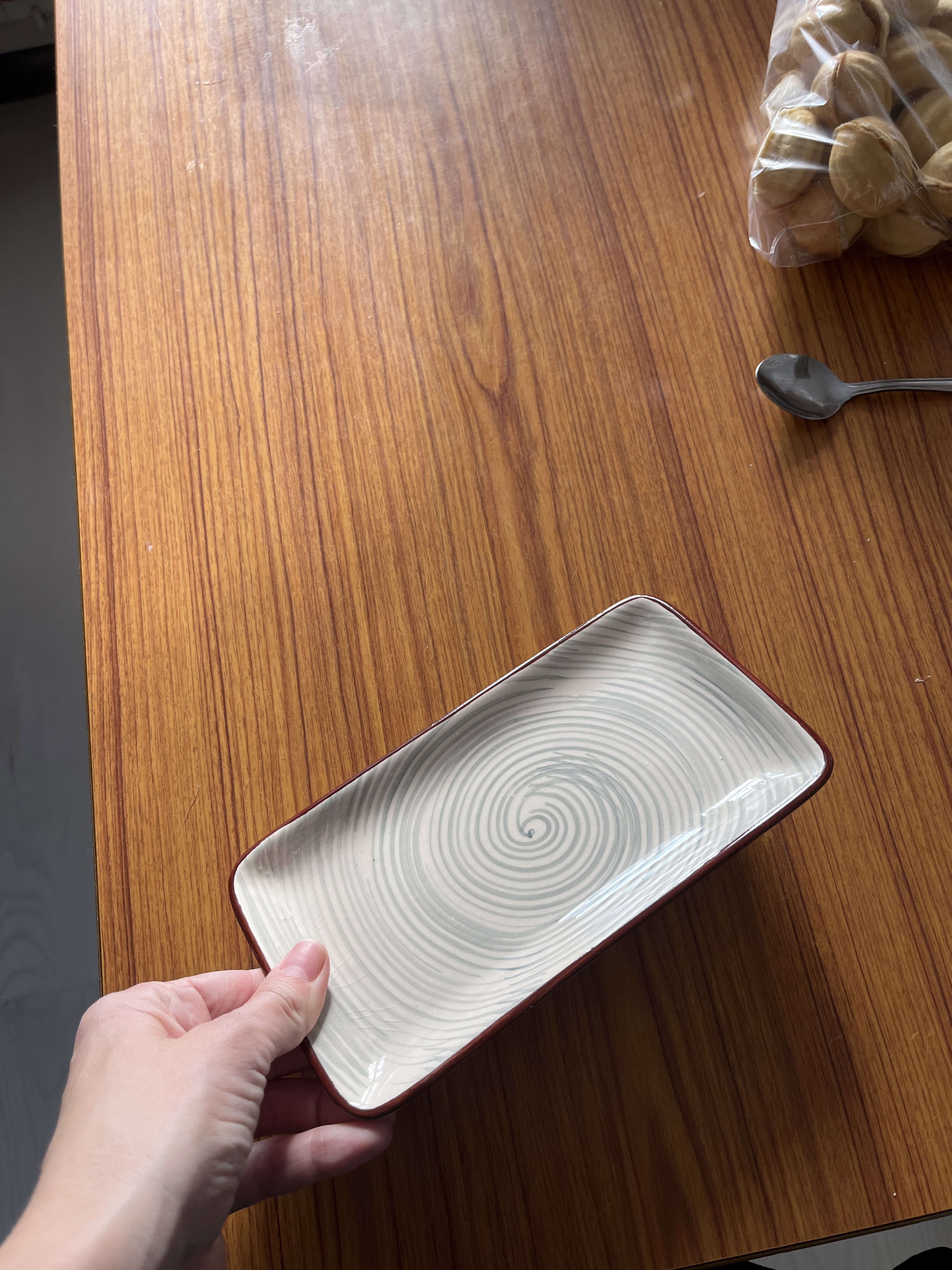 Фотография покупателя товара Блюдо Доляна «Искушение», 20×11×2 см, прямоугольное, керамика, серое - Фото 1