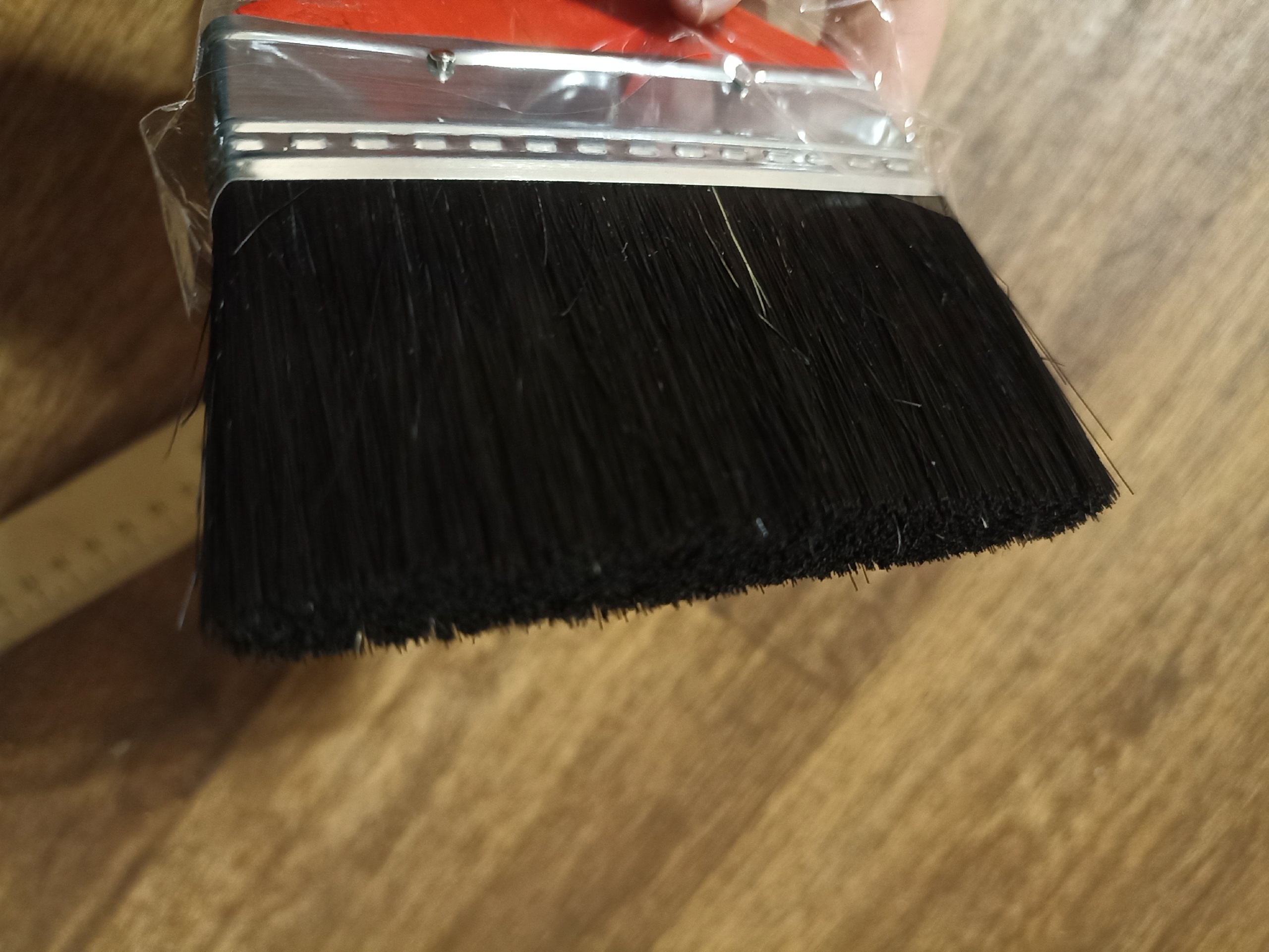 Фотография покупателя товара Кисть плоская ЛОМ, смешанная щетина, деревянная рукоятка, 4", 100 мм