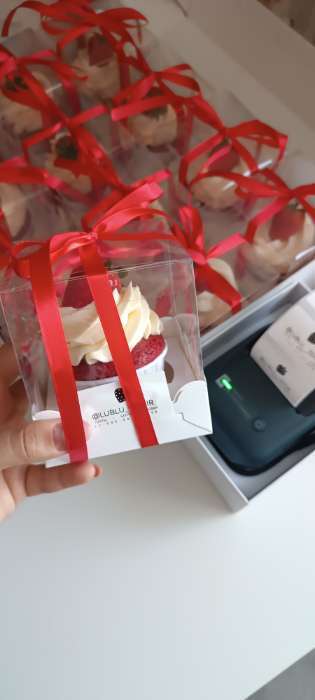 Фотография покупателя товара Коробка для 1 капкейк с окном голубая, 9.2×9.2×11.1 см - Фото 17