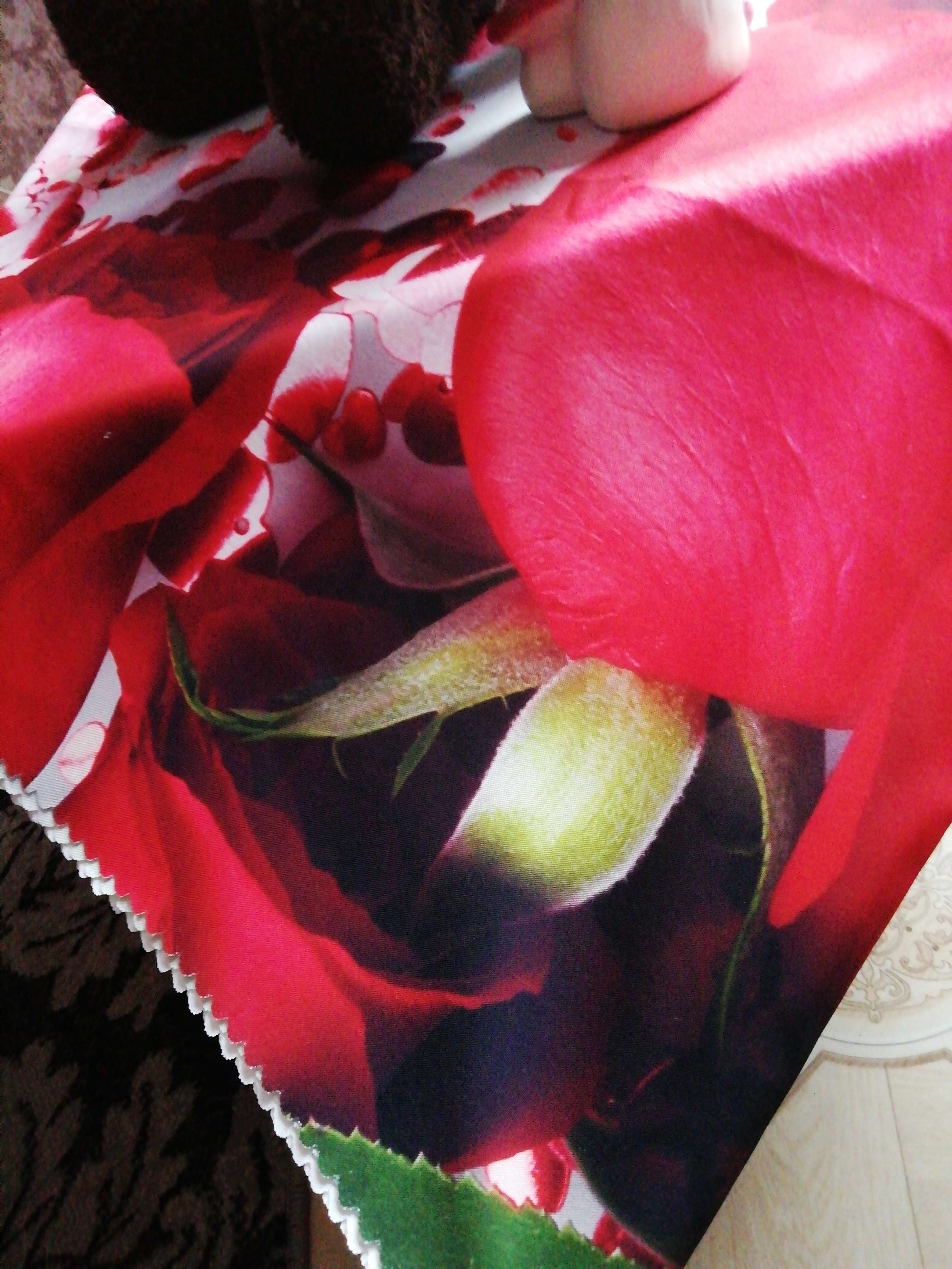 Фотография покупателя товара Фотоскатерть «Праздничные розы», размер 145 × 145 см, габардин - Фото 1