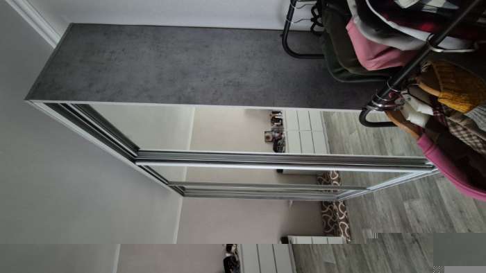 Фотография покупателя товара Шкаф купе трёхдверный «Экспресс», с зеркалом, 1800×440×2400 мм, цвет бетон - Фото 7