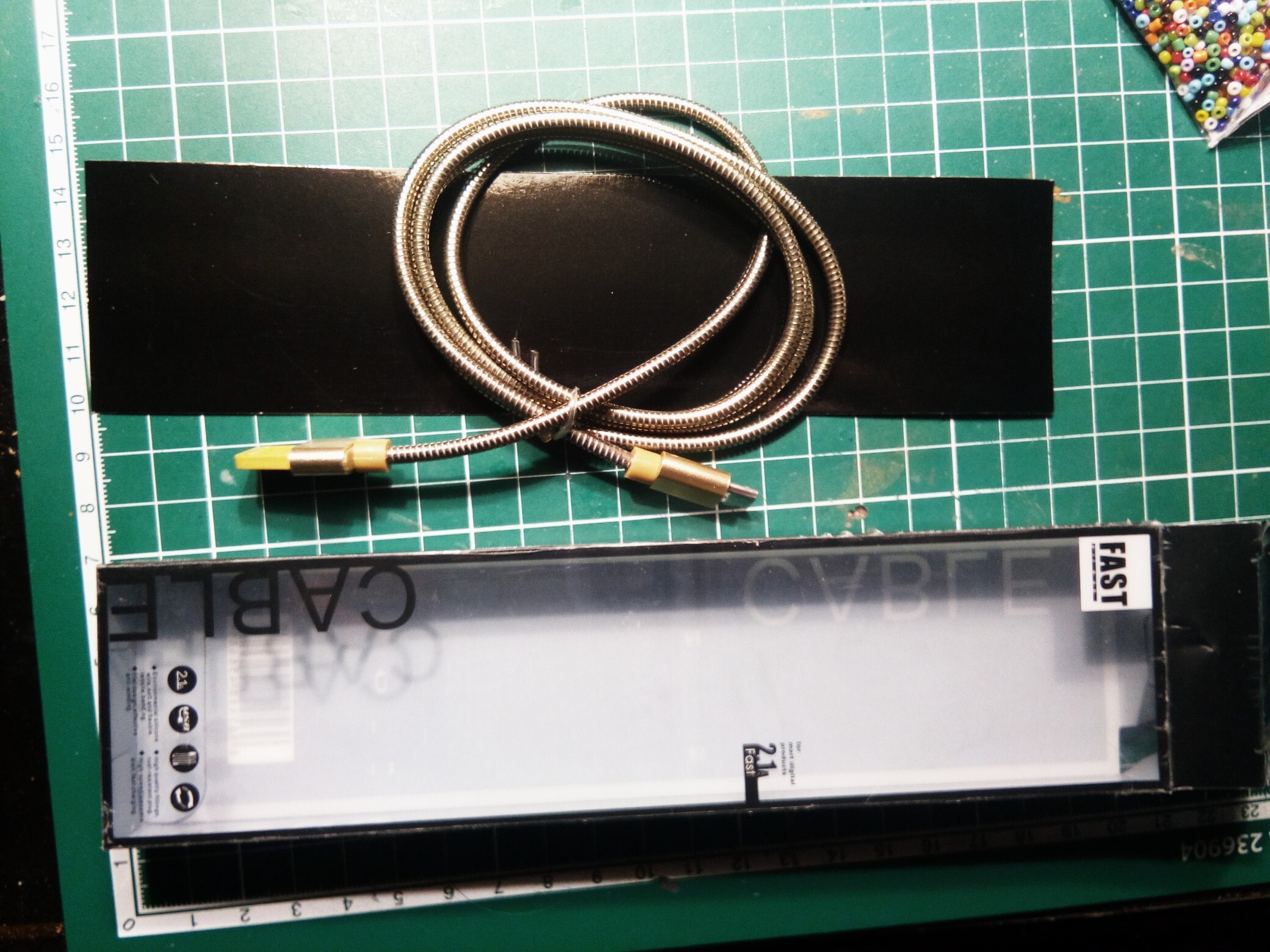Фотография покупателя товара Кабель MicroUSB - USB, 2.1 А, металлическая оплётка, 1 м, золотистый - Фото 4